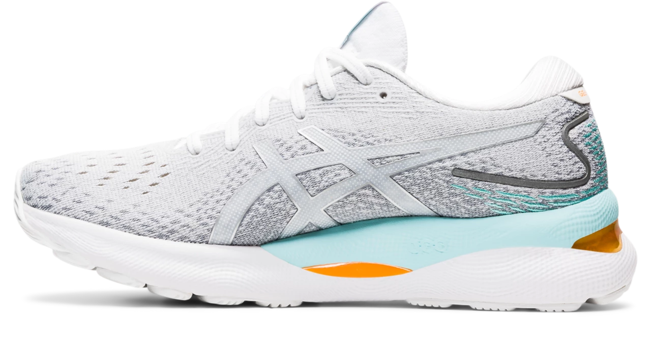 Asics Women’s Gel-Nimbus 24 (100 - White/Pure Silver)